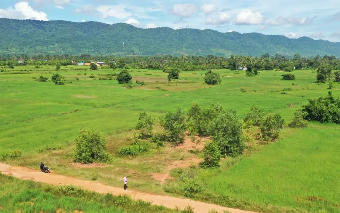 Kampot - Amazing 1.400 sqm land for home, villa or business