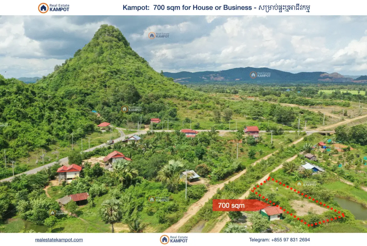 Kampot - Land at the White Mountain