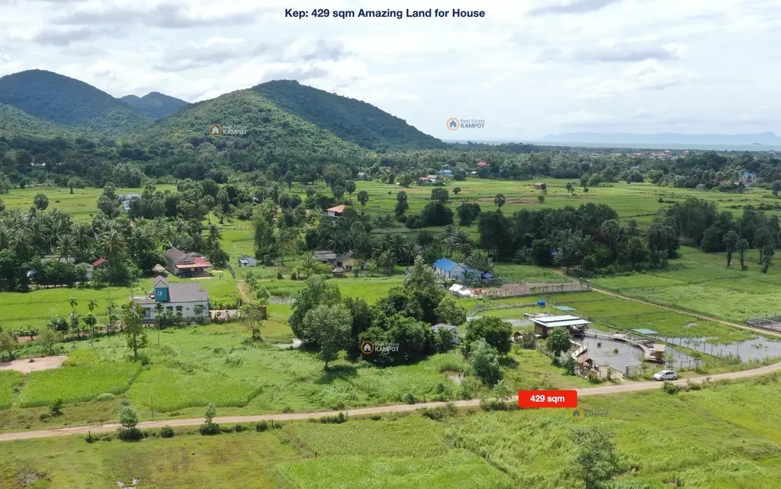 Kep: Stunning place at the foot of Kep National Park