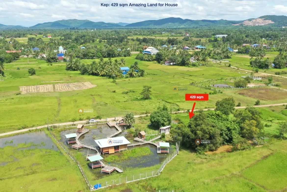 Kep: Stunning place at the foot of Kep National Park