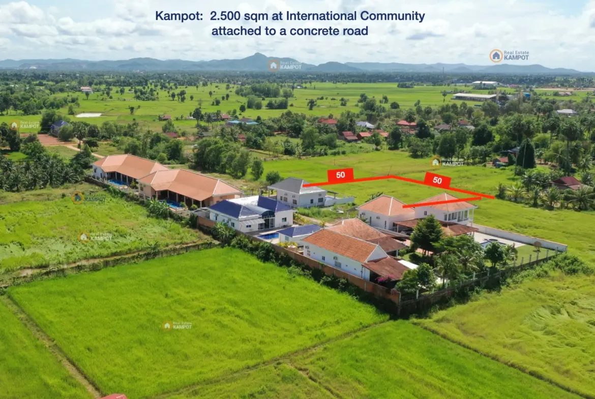 Land For Home or Resort At Kampot, 2.500 Sqm, Mountain View