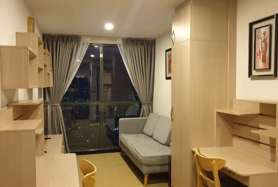 High-Luxury Duplex Penthouse – Top Floor Corner Unit The Bridge Residence