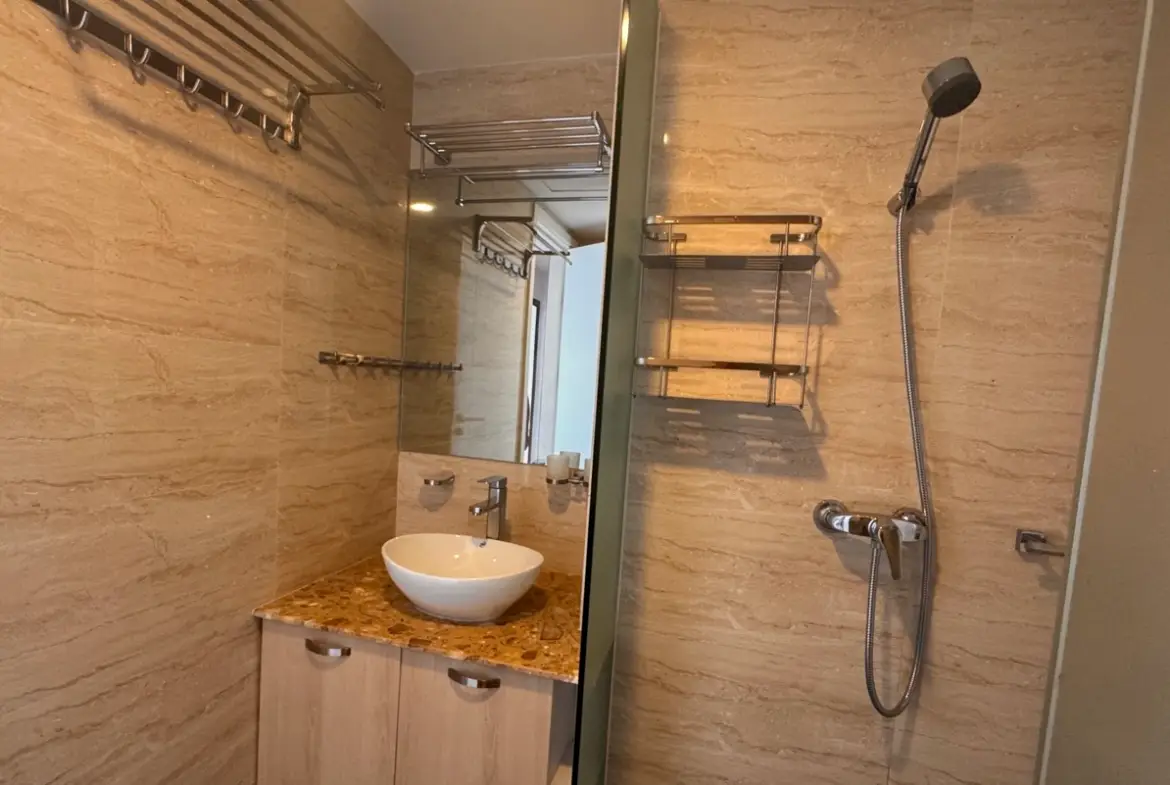 High-Luxury Duplex Penthouse – Top Floor Corner Unit The Bridge Residence