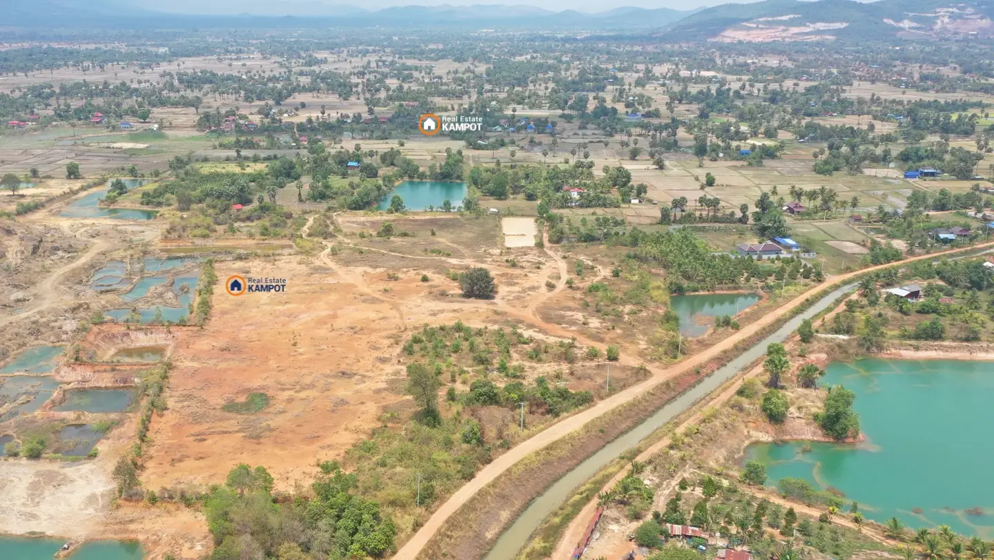 Kampot: Prime 70,000 sqm Land for Industrial or Commercial Development